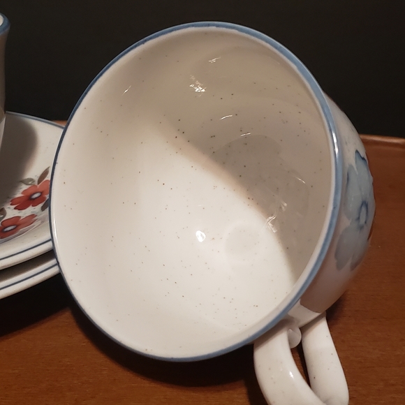 Noritake Versatone Glimmer Cups and Saucers set of 2 - Picture 7 of 9